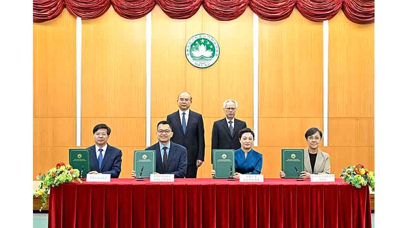 澳黑簽署七份合作備忘及協議    